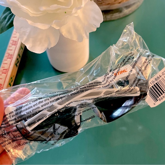 NIP STIHL Frosty White Safety Glasses w/ Silver Lens • Eye Protection - Picture 3 of 6